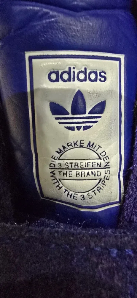 Cute Adidas Blue Suede Gazelle Shoes! - Size 7 Kids image indicator(6)