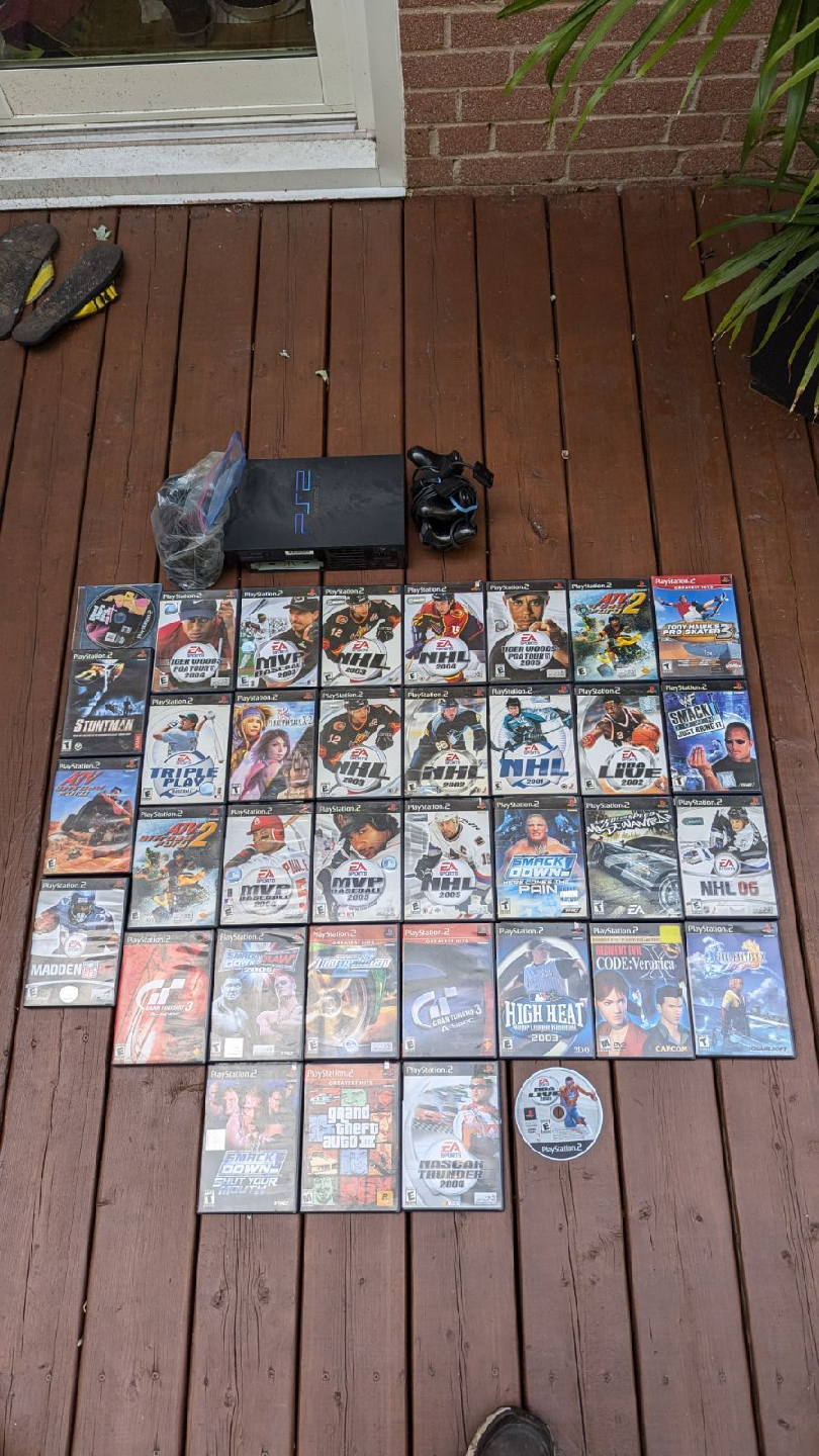 PlayStation 2 (PS2) Console & Games Bundle - photo 2