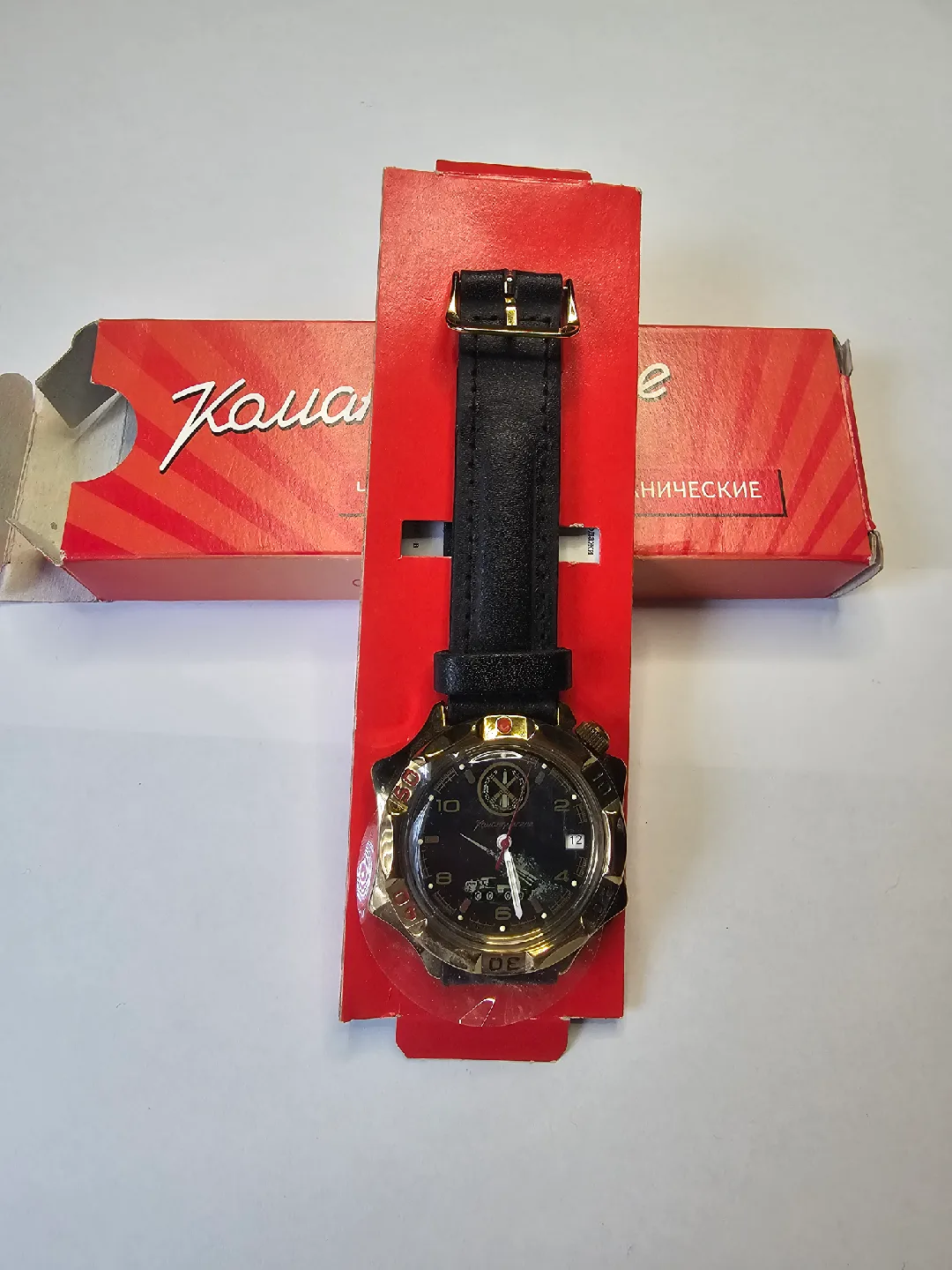 Komandirskie Watch image indicator(2)