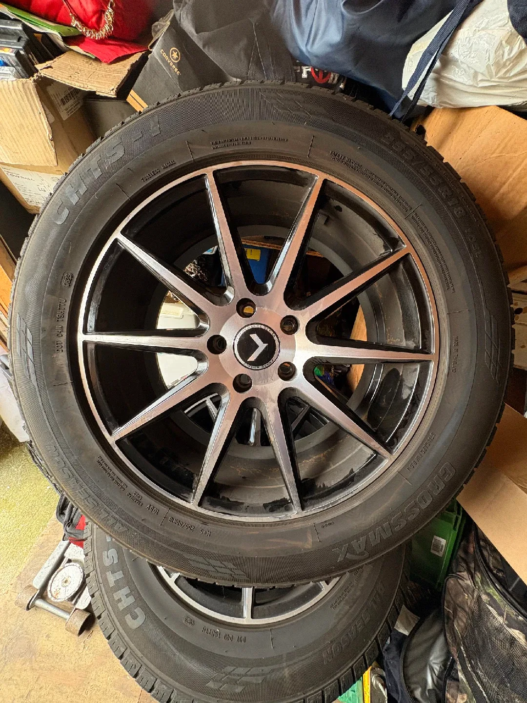 Crossmax 255/55R18 Tire and rims