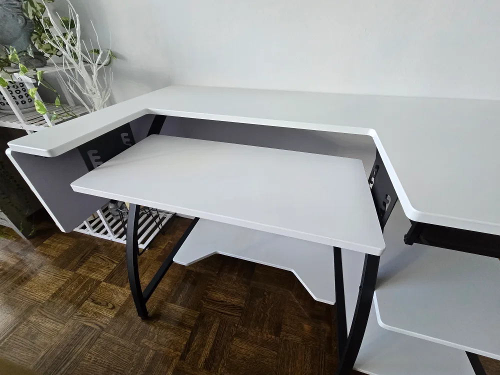 Sewing/Craft Table with Storage image indicator(6)