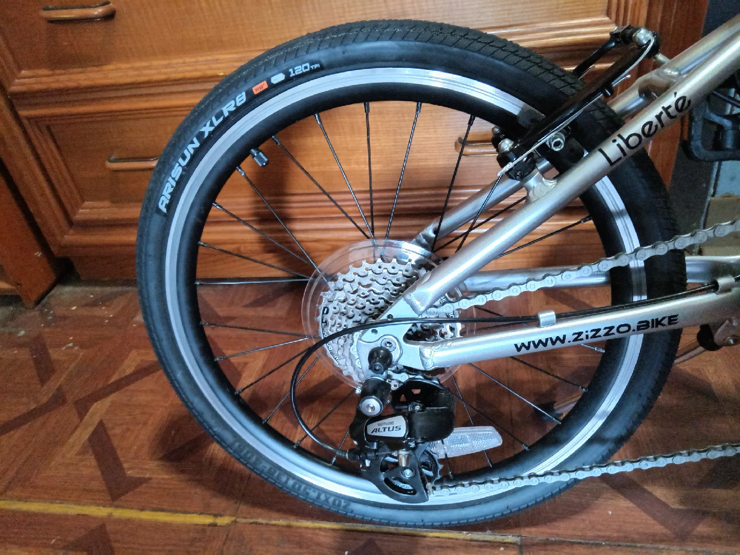 Zizzo Liberte Folding Bike image indicator(6)