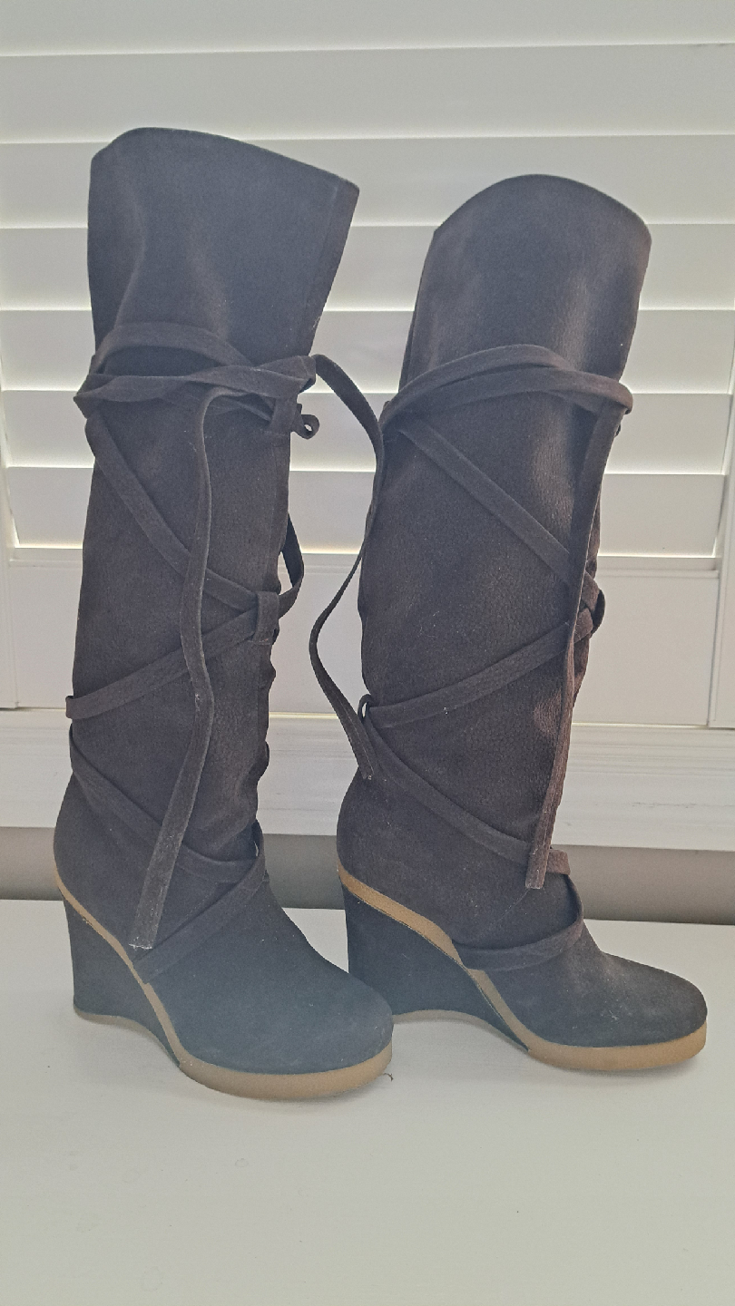 Brown Suede Wedge Boots - Size 5M - photo 2