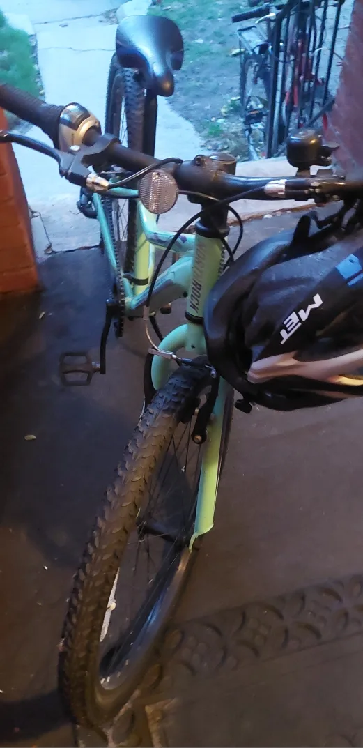 Northrock GS24 Girls Bike - Light Blue image indicator(4)