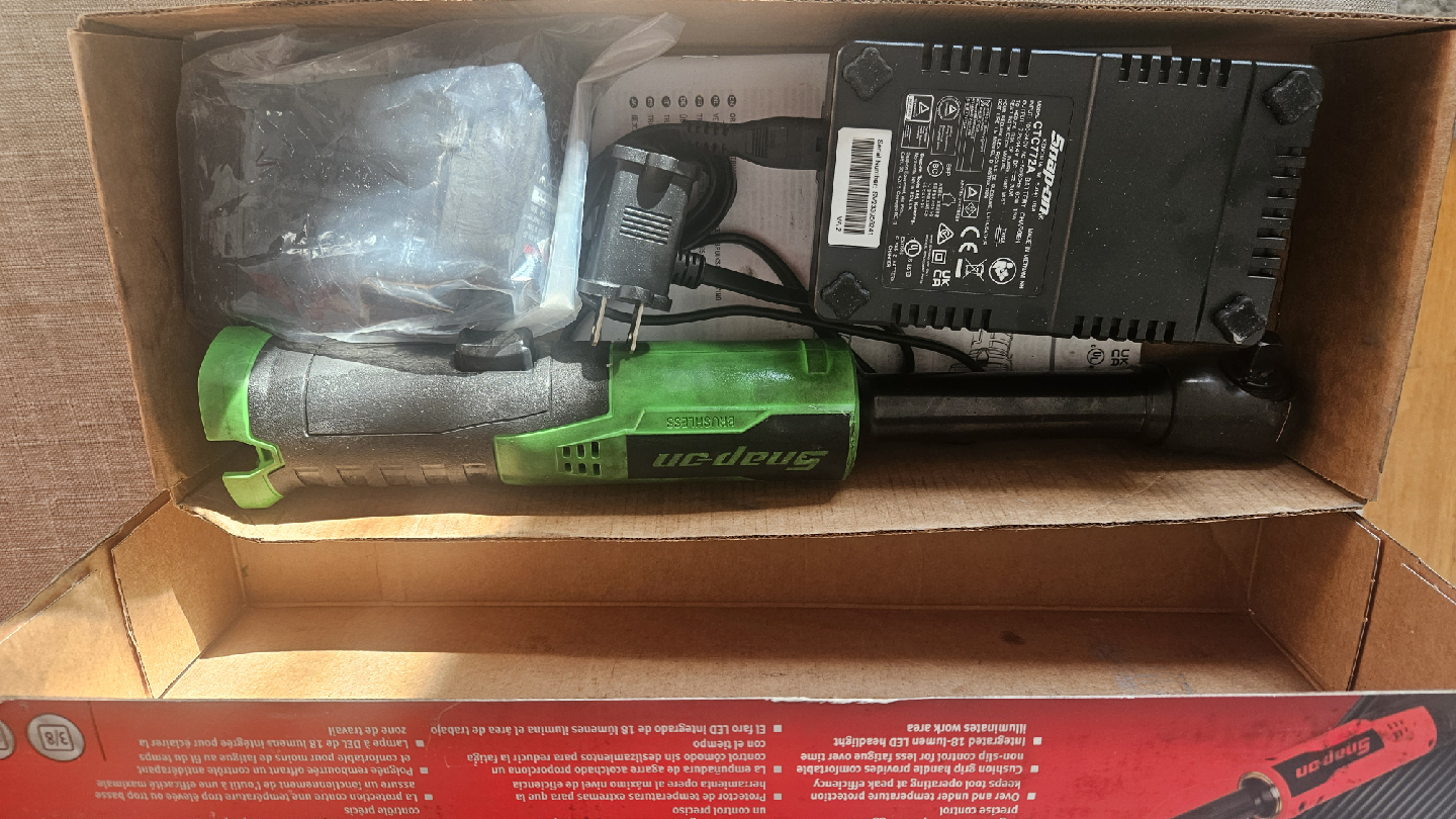 snap on 3/8 14.4 V MicroLithium Brushless Ratchet - photo 2