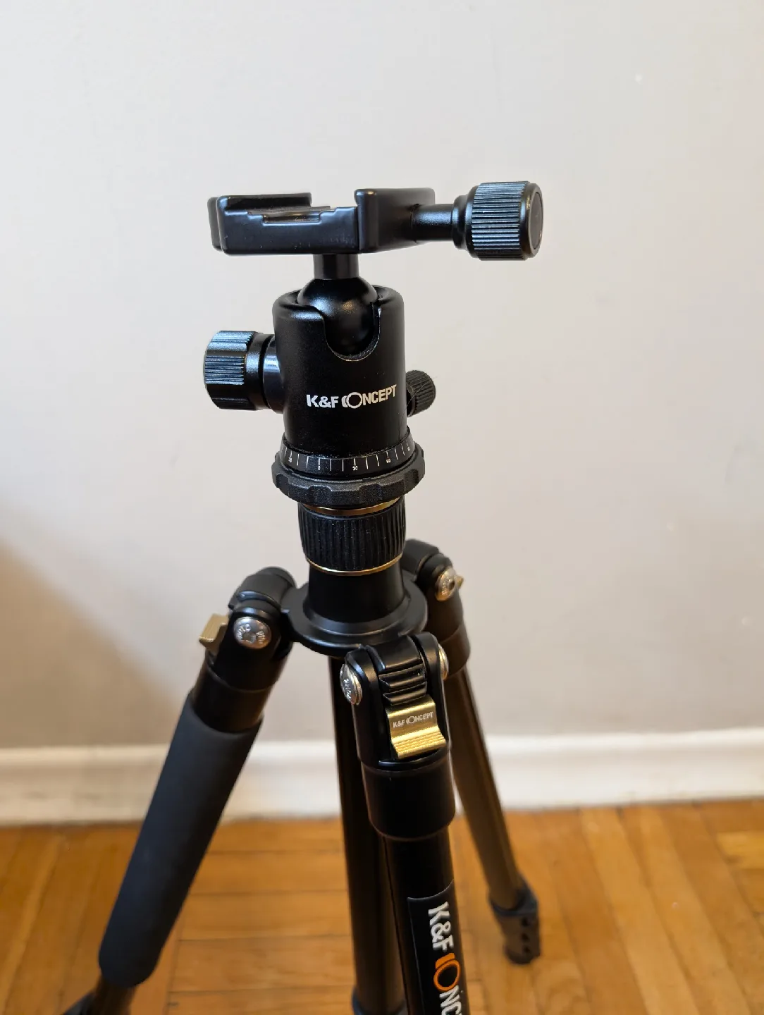 K&F Concept KF-TM2324 Tripod with Bag image indicator(2)