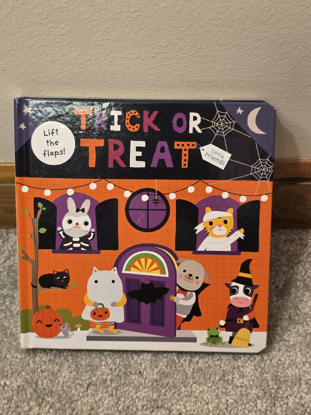 Trick or Treat: Little Friends Halloween Book