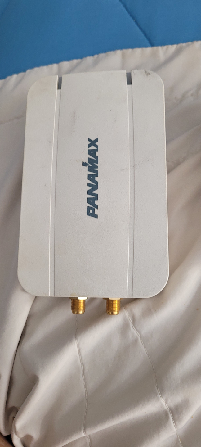 Netgear AC1200 WiFi Range Extender EX6150v2 - photo 2