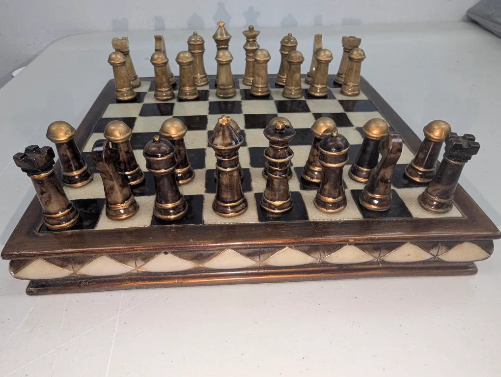 Stunning Faux-Bone Inlaid Chess Set. Decorative & Complete!