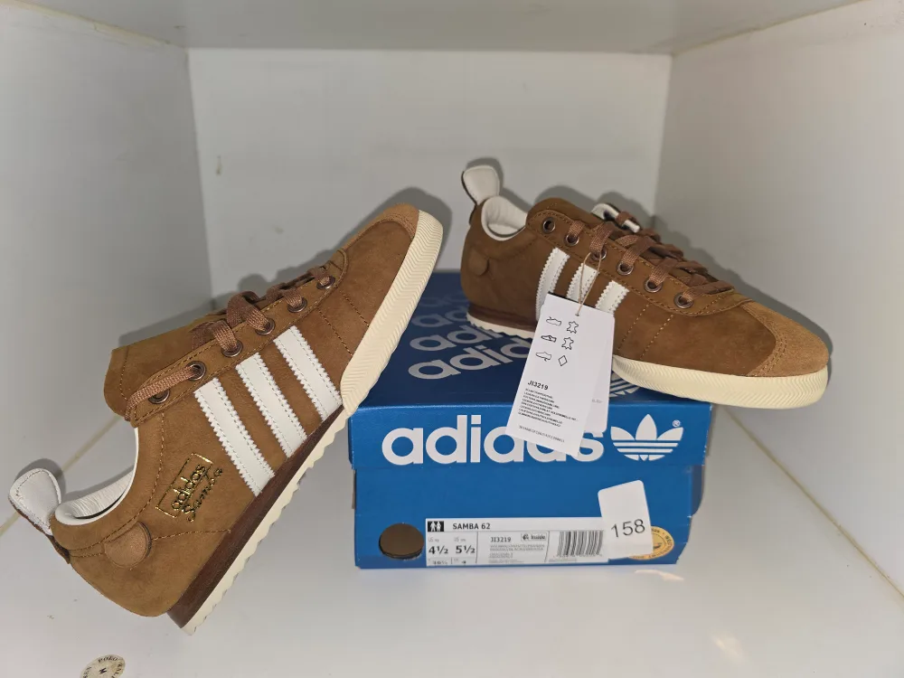 New Adidas Samba 62 Brown/White - Size 4.5 image indicator(6)