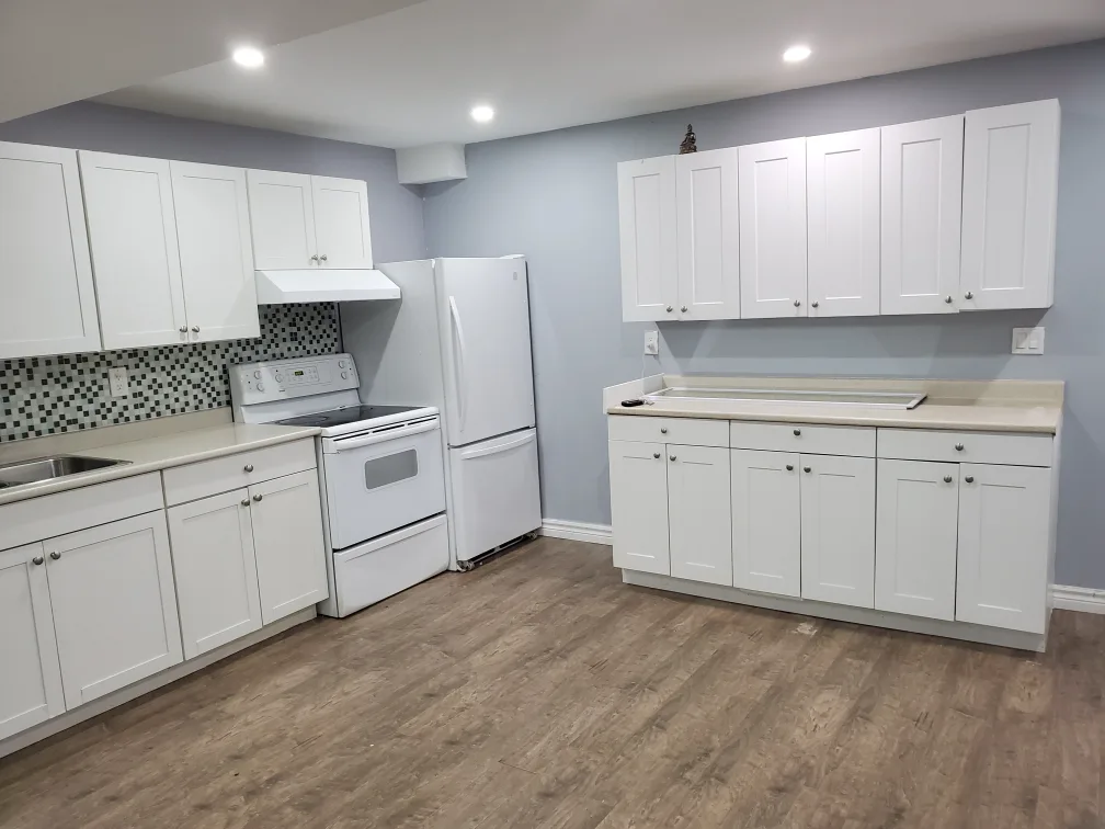 walk out basement for rent image indicator(4)