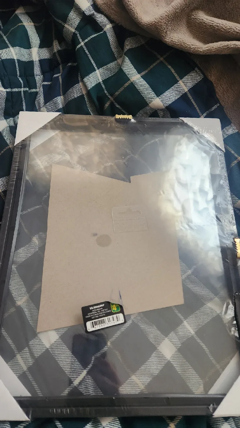 Frameworks 11"x14" Picture Frame - WILL BE DONATED WITHIN A WEEK image indicator(2)