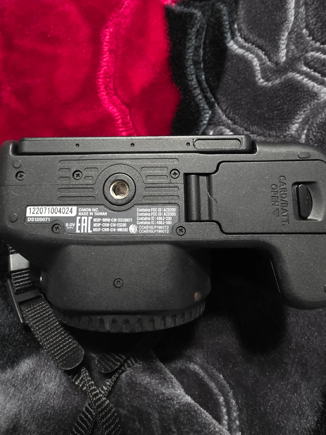 Canon EOS Camera with Lenses and Bag image indicator(9)