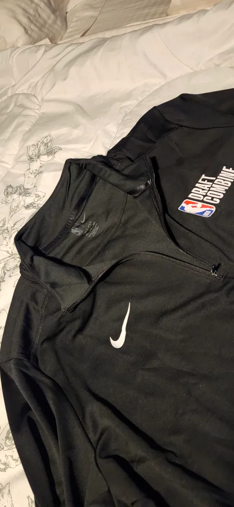 Nike NBA Draft Combine Dri-FIT Pullover - New with Tags! image indicator(4)