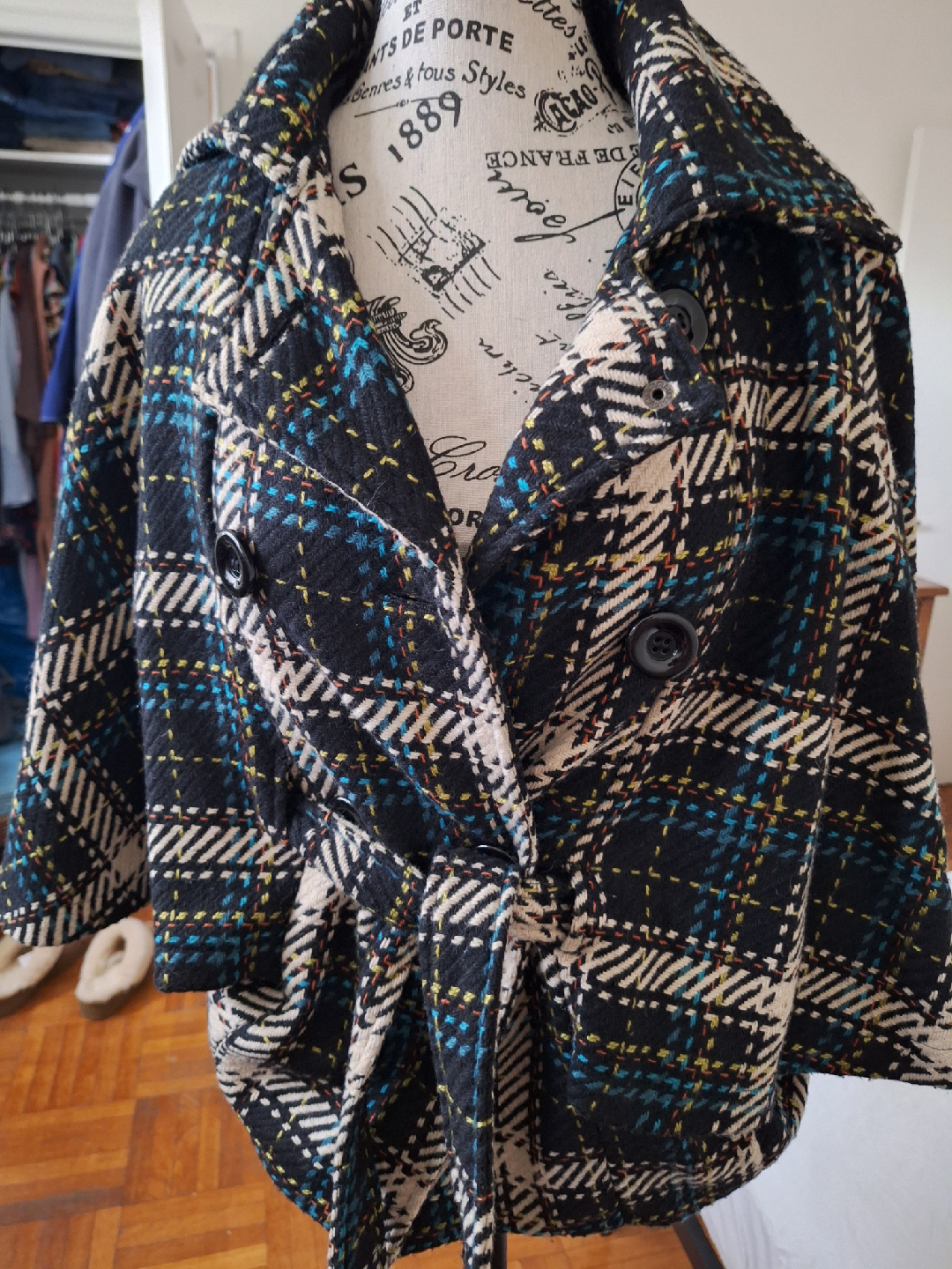Plaid Wool Blend Belted Cape - photo 2