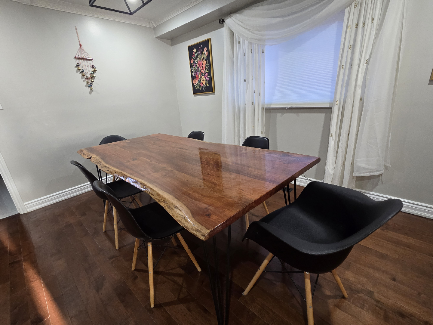 Live Edge Wood Dining Table with 6 Chairs