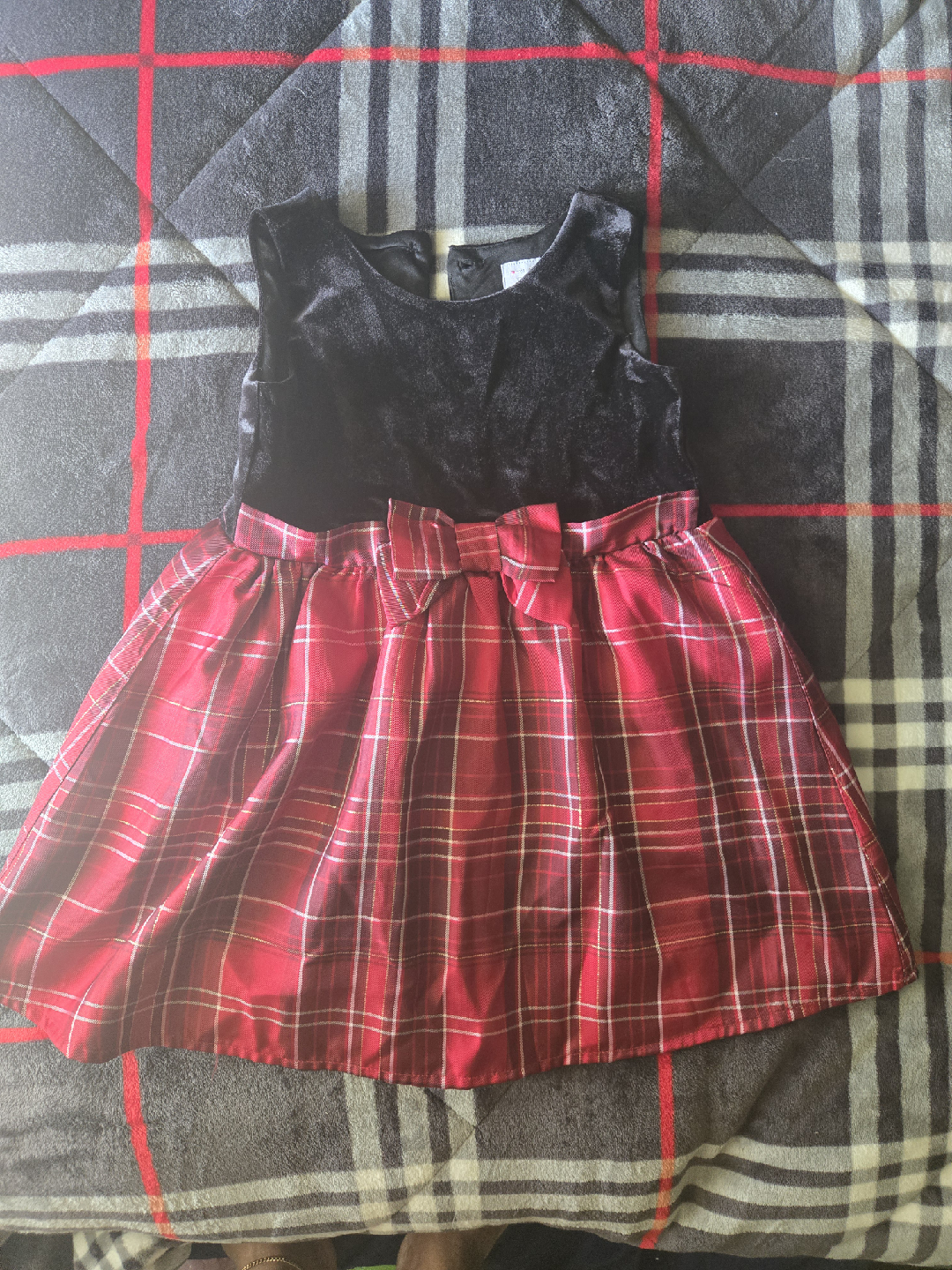 Girls' Black Velvet & Red Plaid Dress 4T