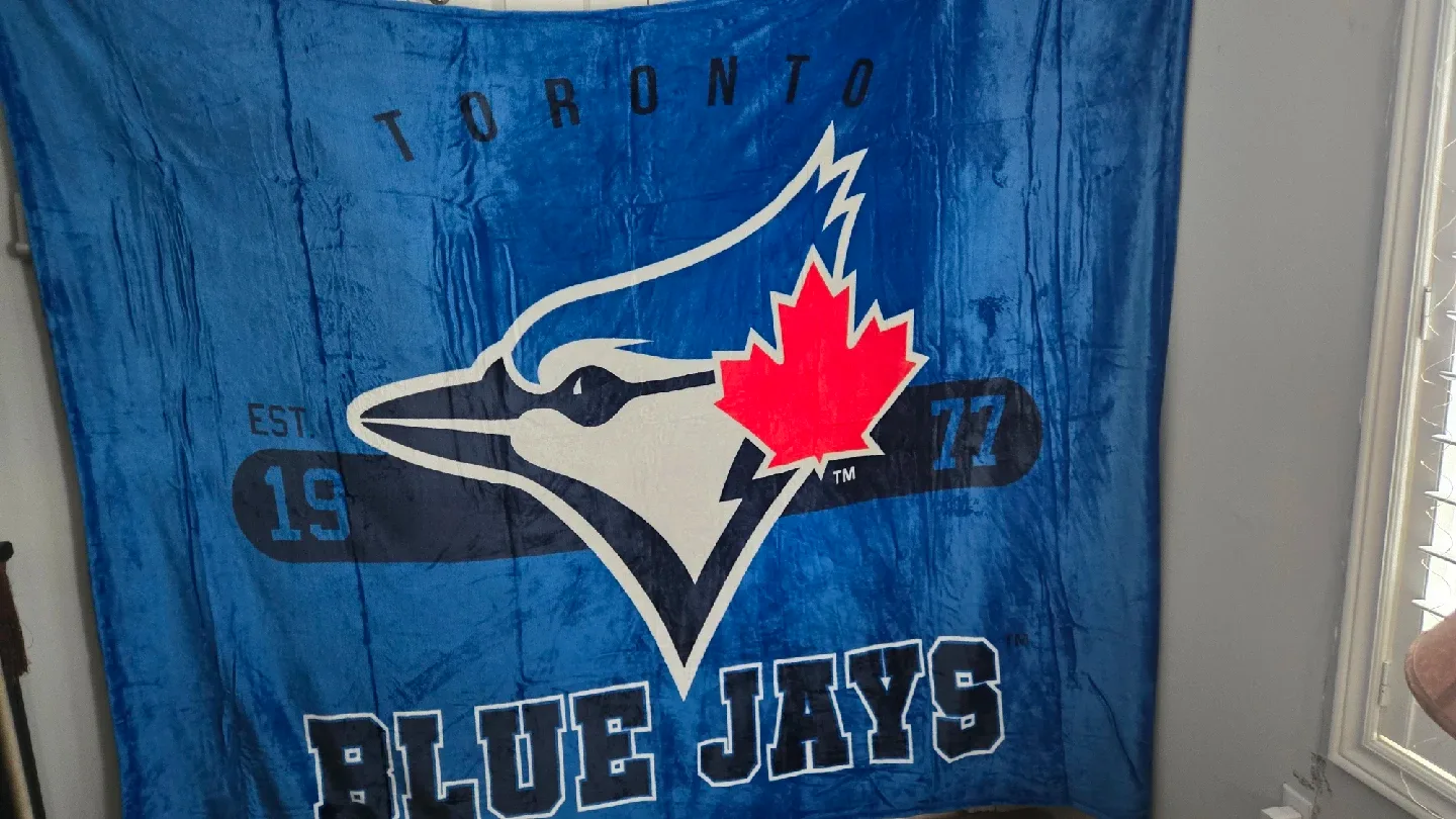 Toronto Blue Jays Throw Blanket