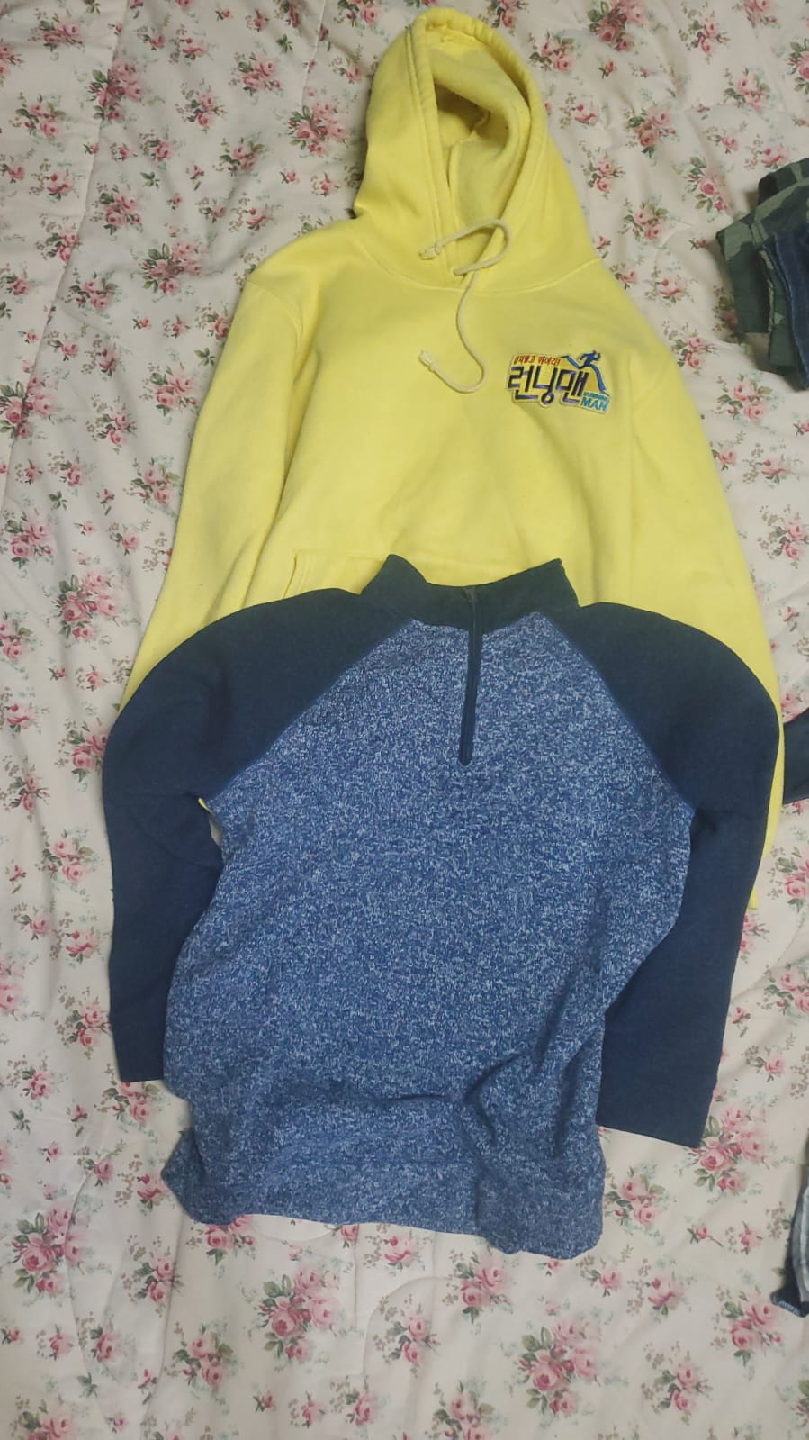 Assorted boy Clothing Bundle - photo 4