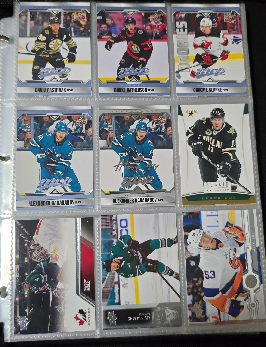 Hockey Trading Cards - Upper Deck MVP & More image indicator(4)