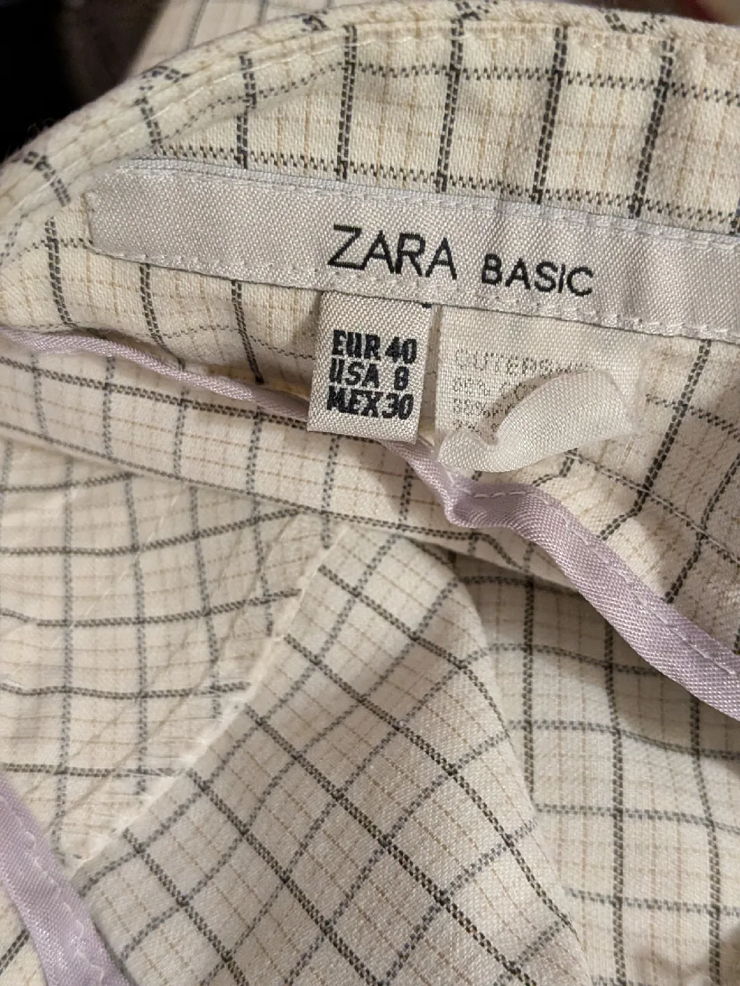 Zara Basic Plaid Skirt - Size 8 image indicator(3)