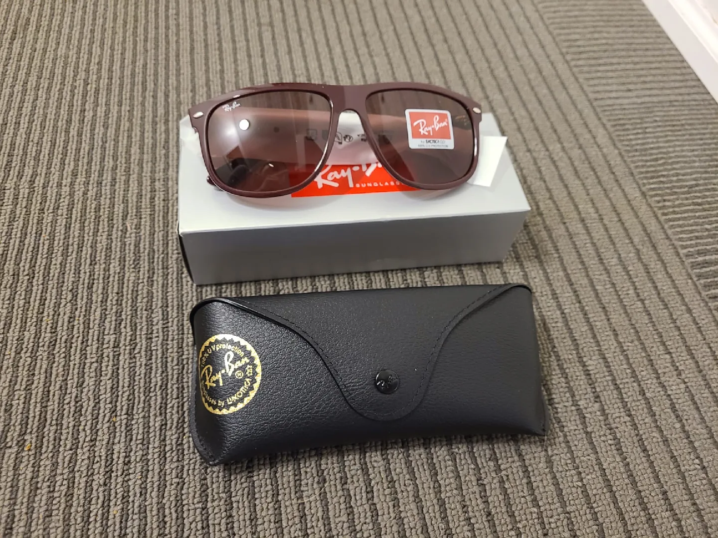 Ray-Ban ORB4147 Boyfriend Dark Violet Sunglasses image indicator(8)