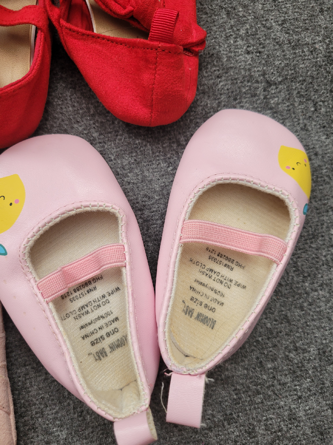 Baby shoes: Place, Old Navy, Bloomia Baby - photo 4