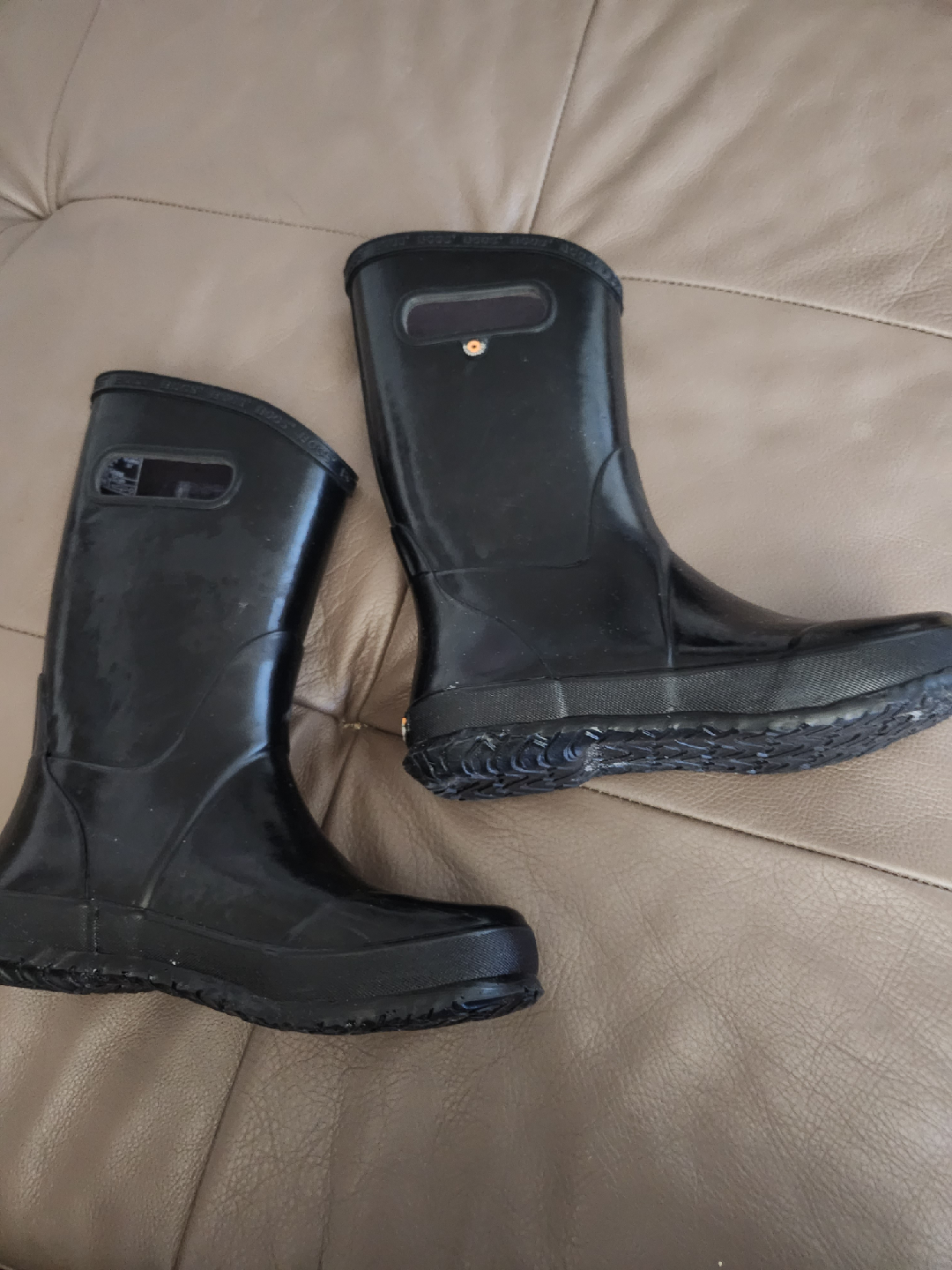 Bogs Black Rain Boots 4 youth