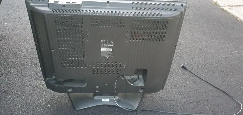 Sharp Aquos LCD TV  $50.00 image indicator(2)