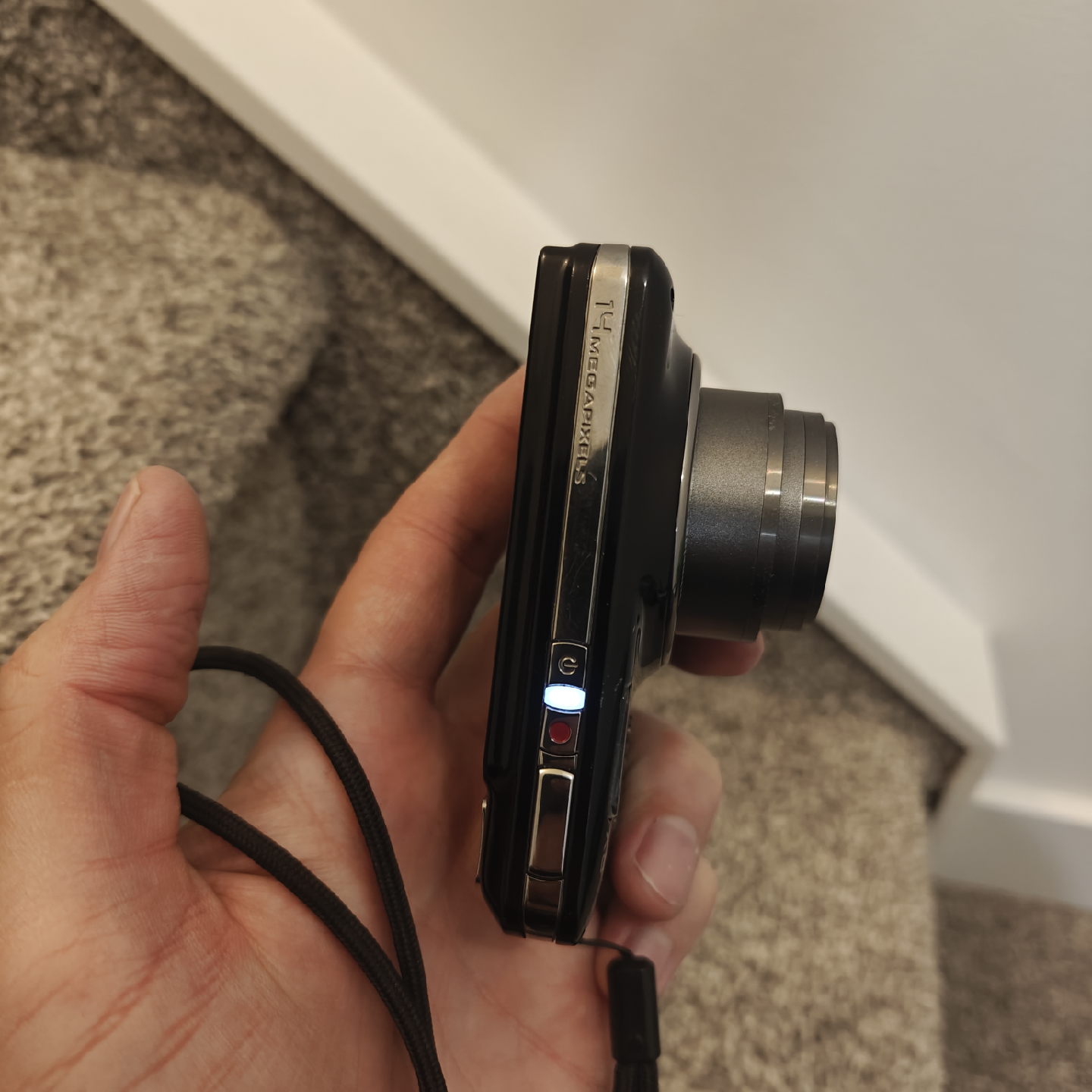 Kodak EasyShare M583 14MP Digital Camera - photo 4