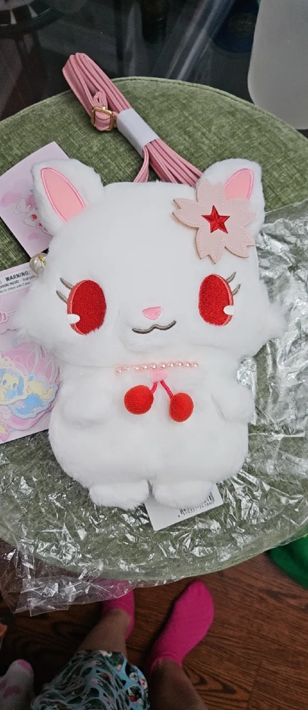 New White Plush Bunny Shoulder Bag thumbnail