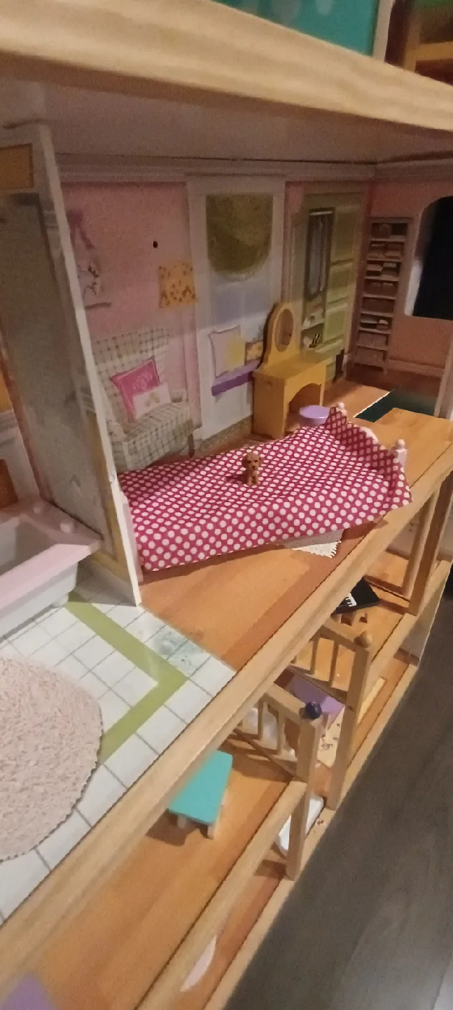 Dollhouse with furniture Price is FIRM image indicator(4)