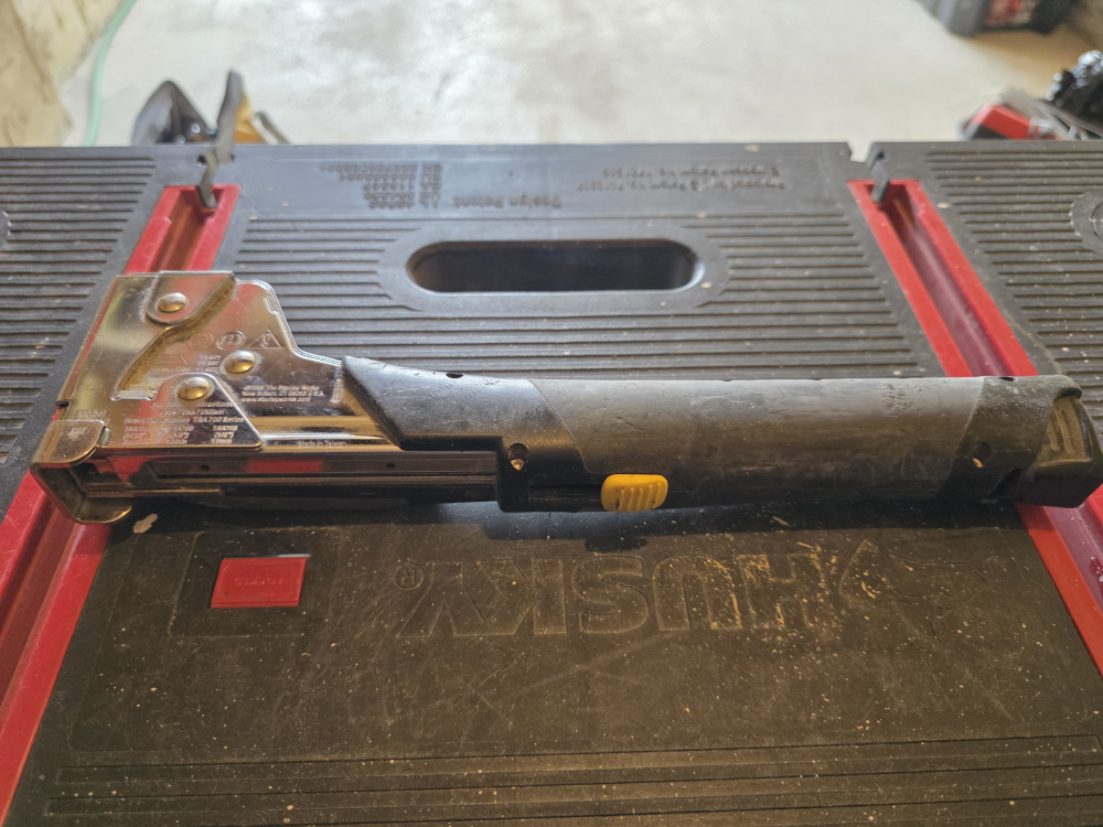 Stanley FatMax Xtreme Stapler - photo 3