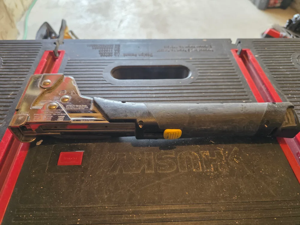 Stanley FatMax Xtreme Stapler image indicator(3)