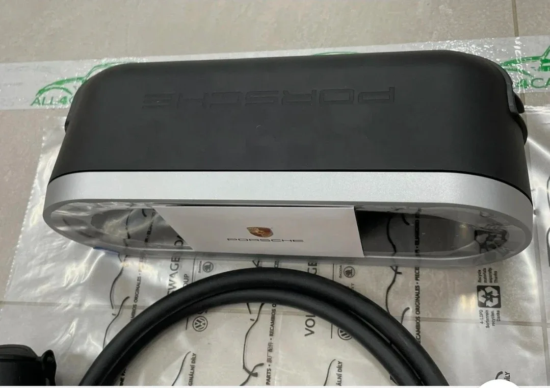 Porsche Mobile Charger Connect 9Y0.971.675.BL image indicator(8)