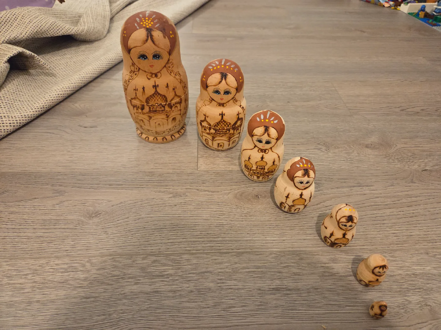 Matryoshka Nesting Dolls Set thumbnail