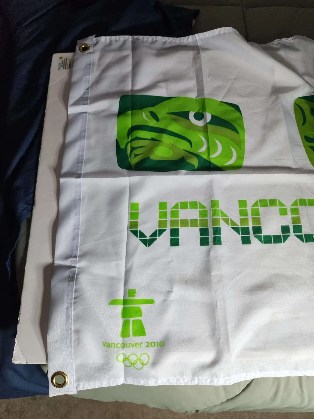 Vancouver 2010 Olympics Flag image indicator(7)