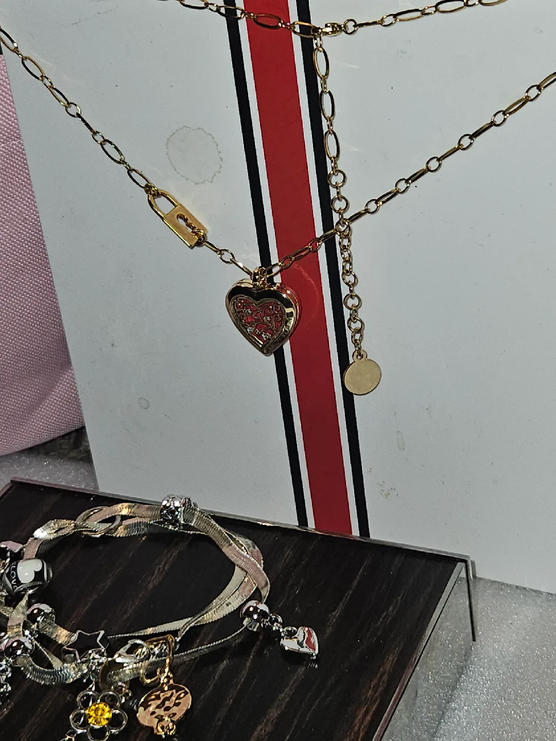 WP Jewelry Gold Heart Locket Necklace & Charm Bracelet image indicator(5)