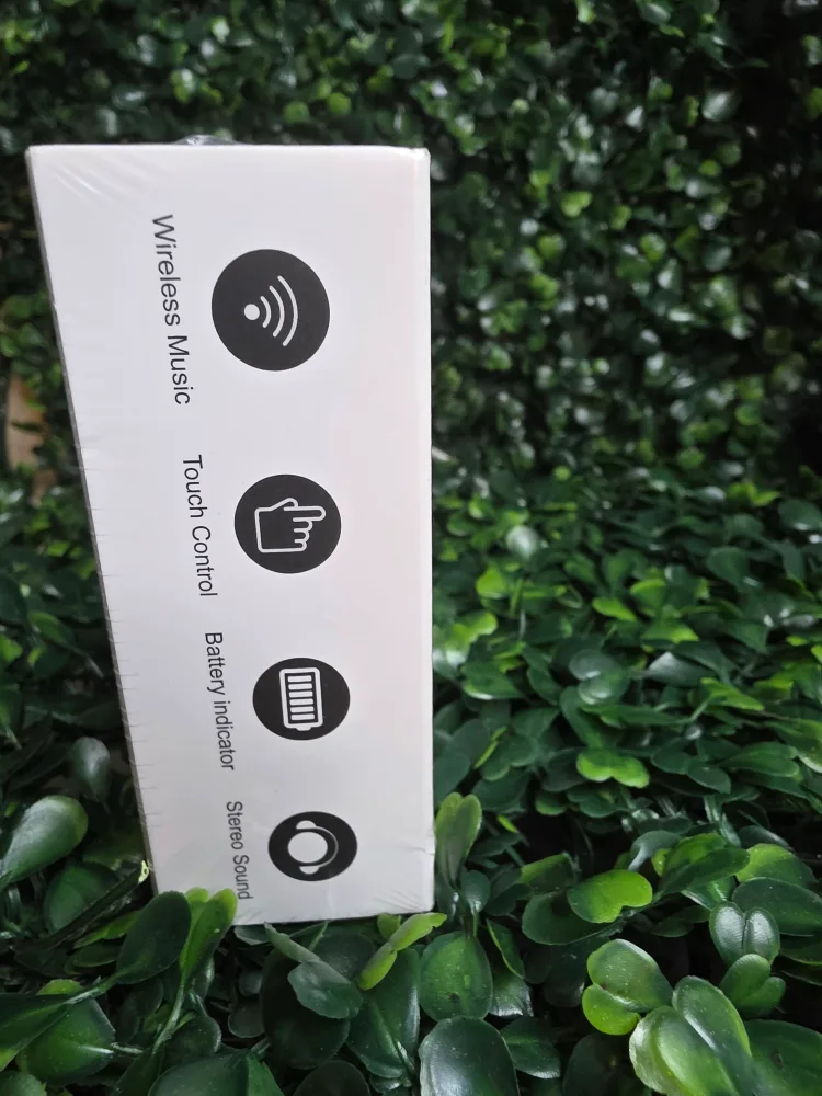 New Wireless Earbuds - Blue image indicator(3)