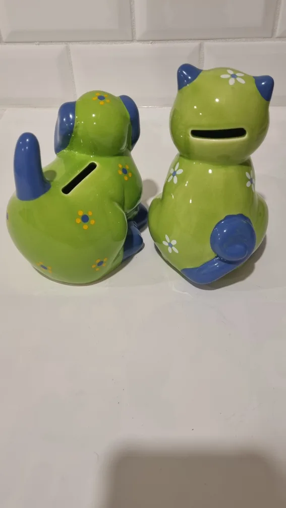 Coin Banks, Ceramic Dog & Cat image indicator(3)