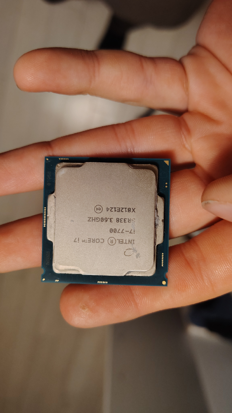 Intel Core i7-7700 CPU