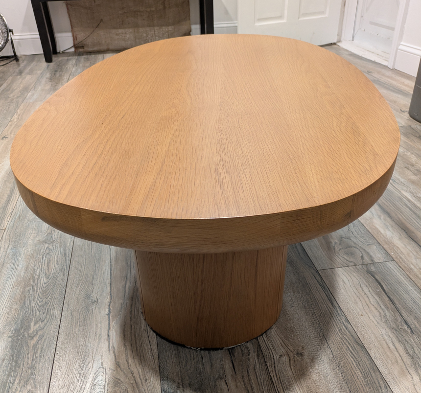 Round Wood Coffee Table & Chair