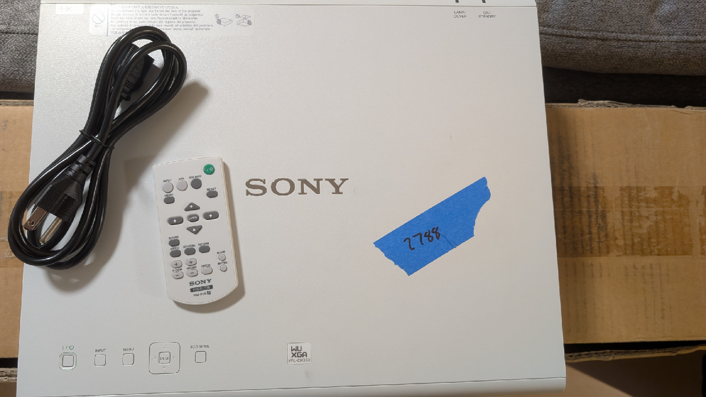 Sony VPL-CH350 Projector - photo 3