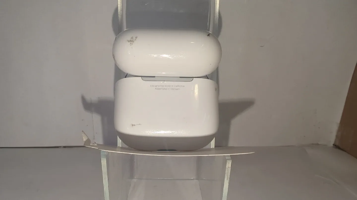 Apple AirPods 3rd Gen image indicator(2)