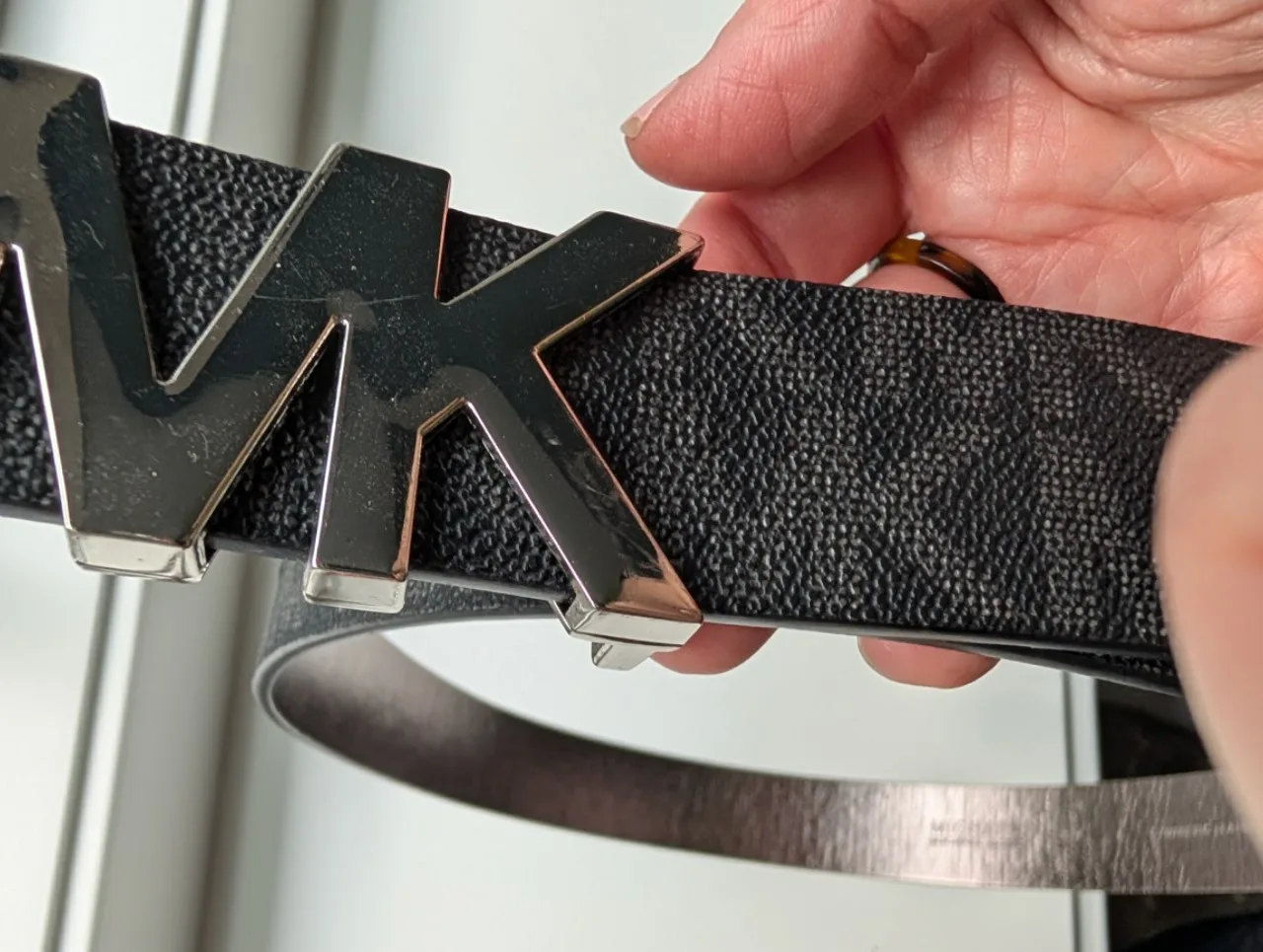 Michael Kors Black Belt image indicator(5)