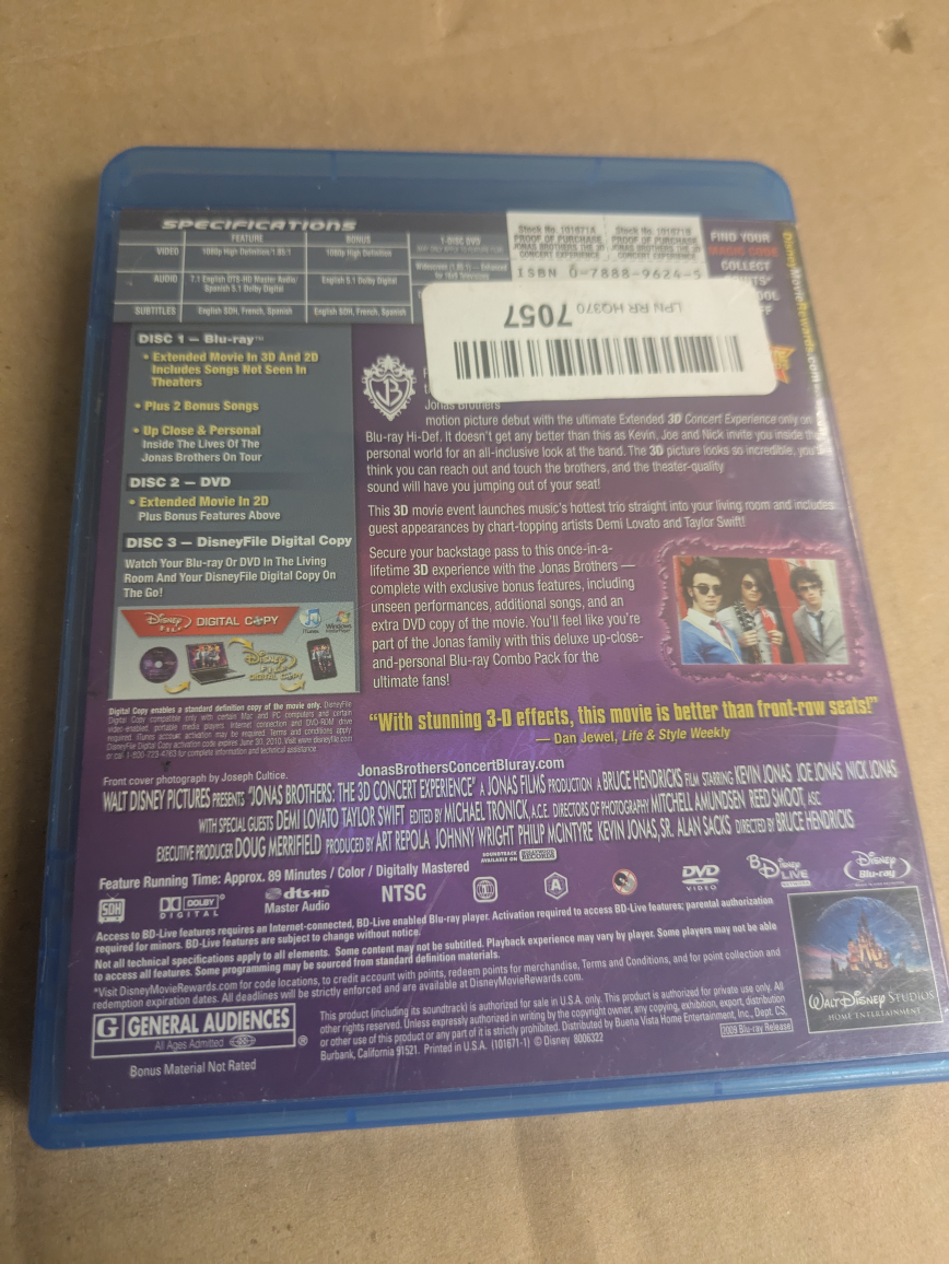 Jonas Brothers: The 3D Concert Experience Blu-ray - photo 2