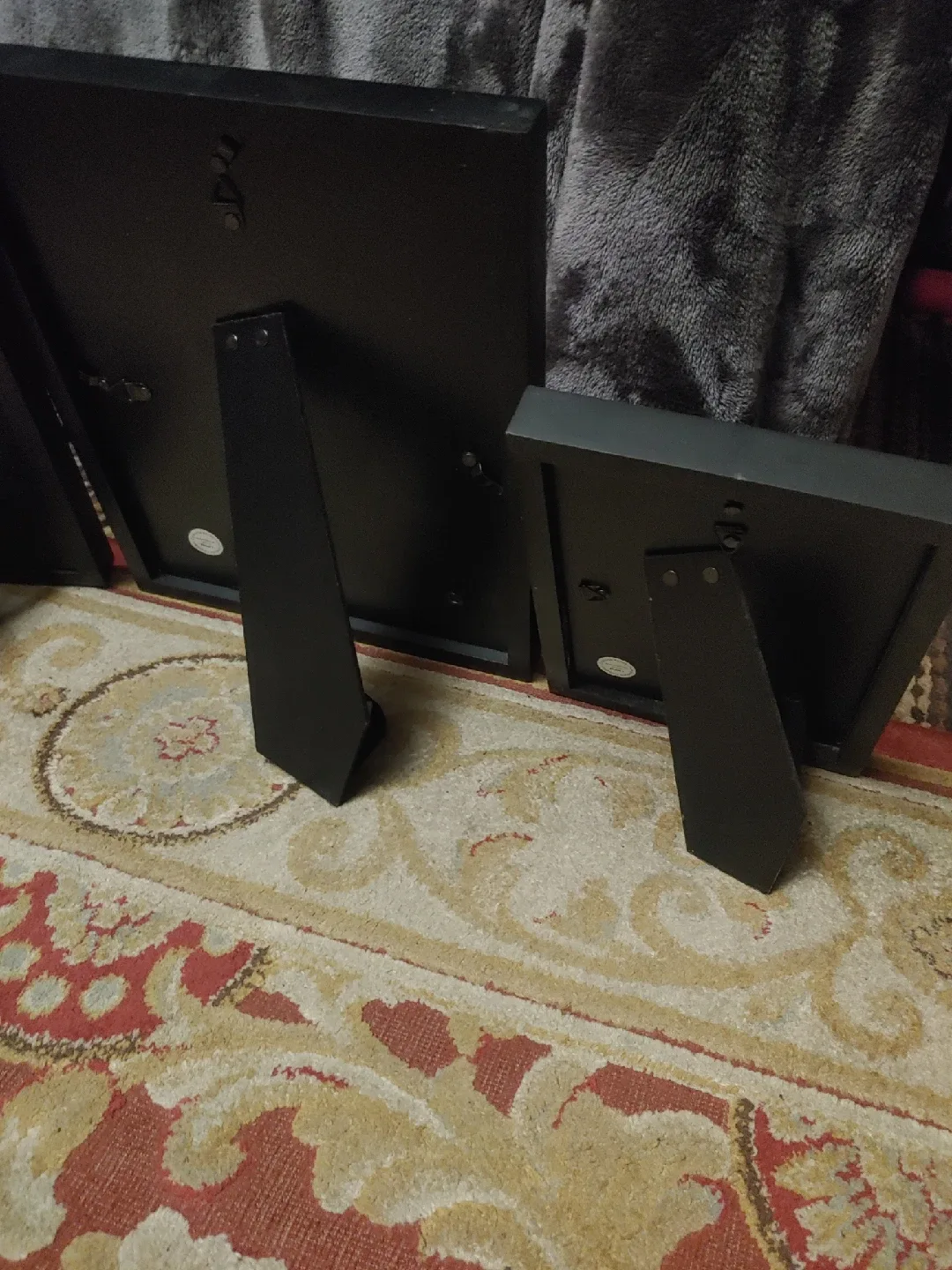 Set of 4 Black Picture Frames image indicator(4)