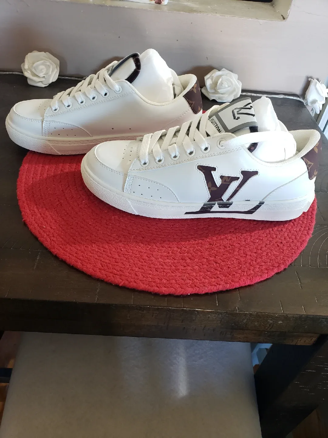 Louis Vuitton Sneakers image indicator(3)