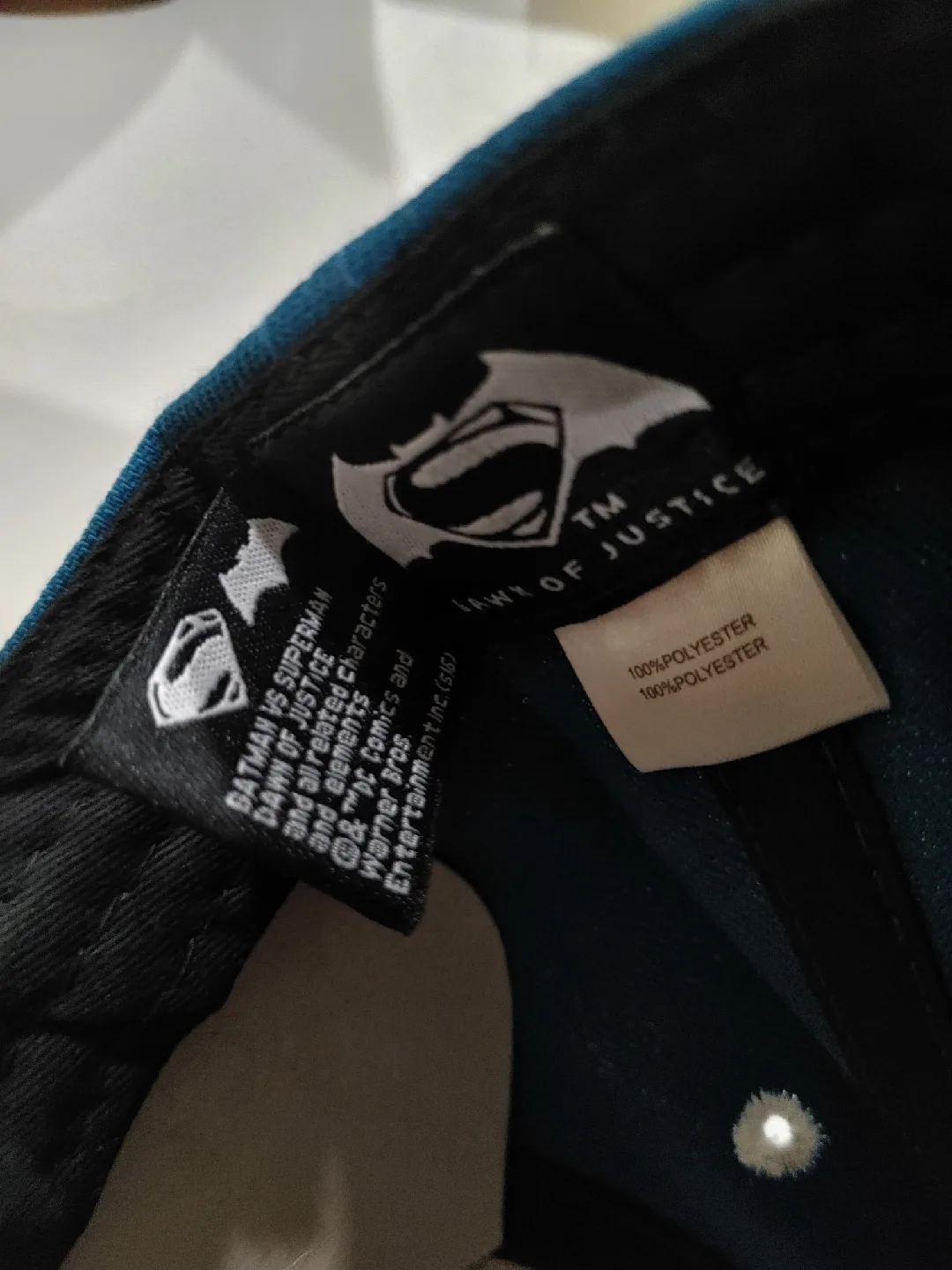 💚AUTHENTIC BATMAN VS. SUPERMAN CAP BRAND NEW image indicator(4)