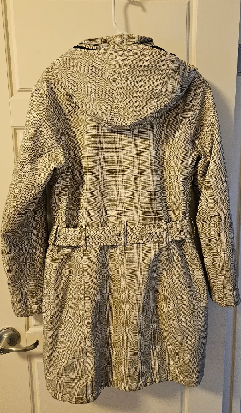 Columbia Titanium Interchange Jacket - Size M image indicator(2)